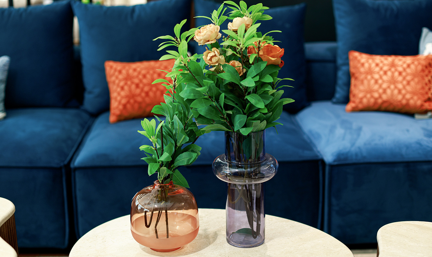 Elegant vases perfect for showcasing flowers or as standalone décor to enhance your space.